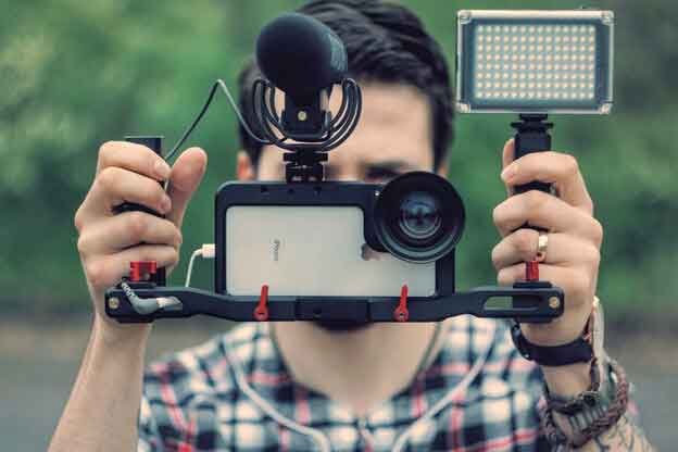 ساخت تیزر تبلیغاتی با موبایل